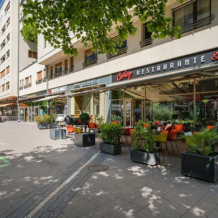 Free Spirit With Amazing Balcony And Garden Connection Appartamento